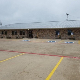 Interior of 601 Quail Valley Drive. Click for details.