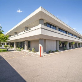 Executive suites in central Phoenix. Click for details.