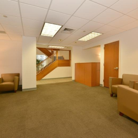 Office accomodations to hire in New York City. Click for details.