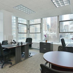 Office accomodations to rent in New York City. Click for details.