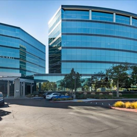 Executive offices to lease in San Diego. Click for details.