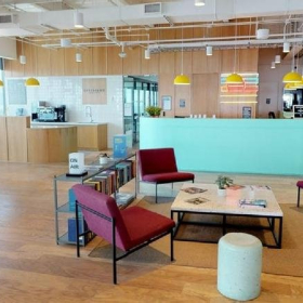 Serviced office centres in central Guadalajara. Click for details.