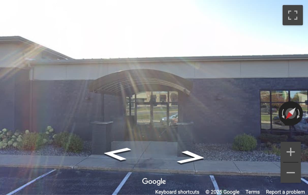 Street View image of 1600 North Casaloma Drive, 1st Floor, Grand Chute, Wisconsin