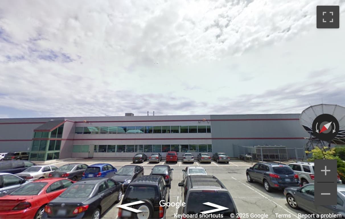 Street View image of 1295 North Service Road, Burlington, Ontario