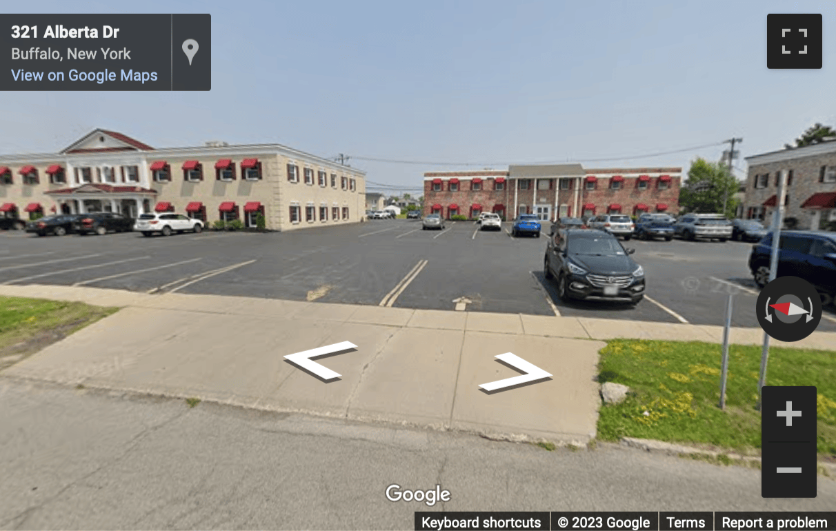 Street View image of 331 Alberta Drive, Amherst, New York State, USA