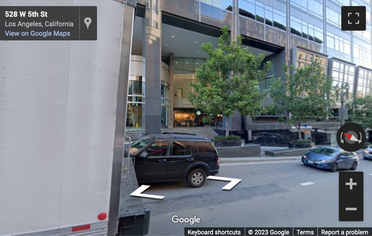 Street View image of 555 West 5th Street, Gas Tower, Los Angeles, California, USA