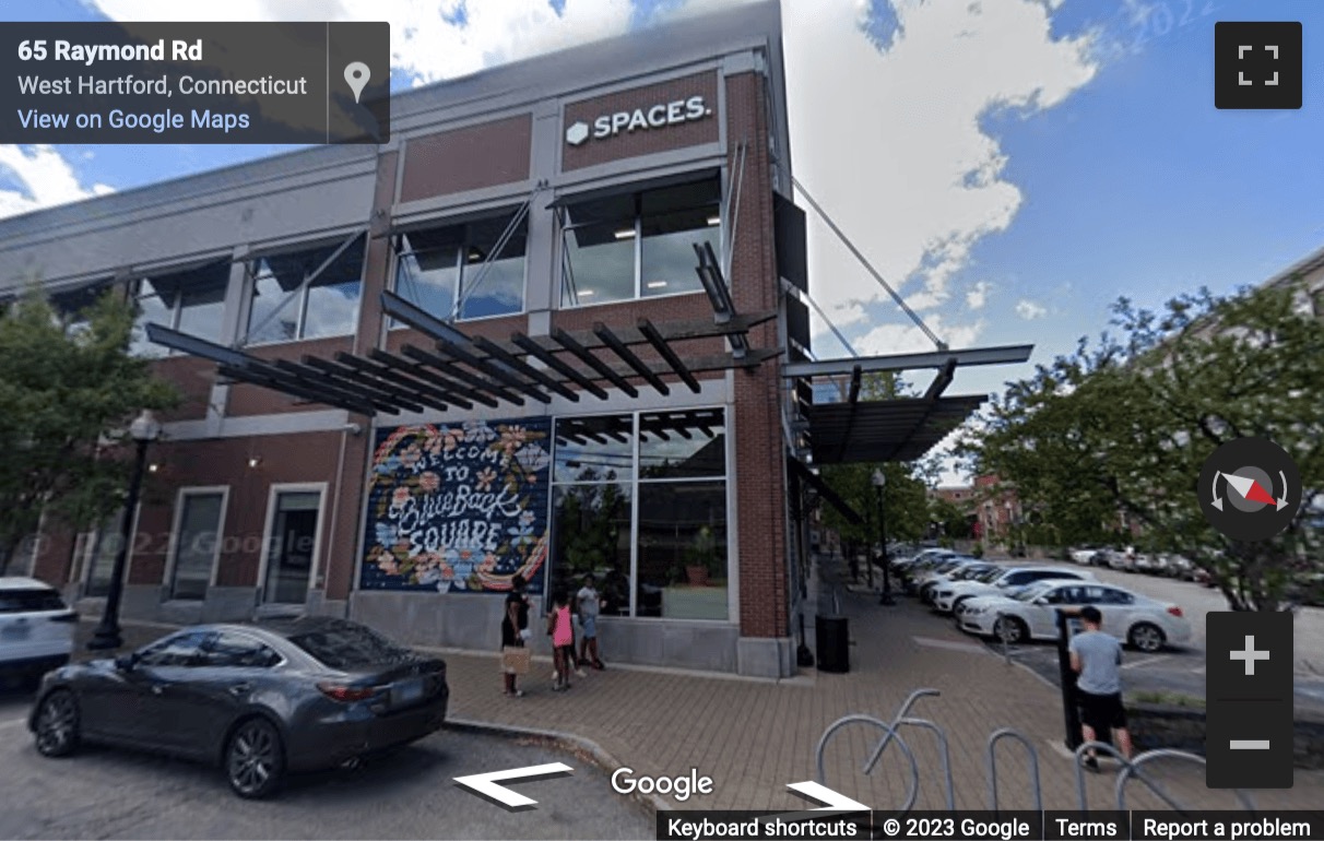 Street View image of 71 Raymond Rd, West Hartford, Connecticut