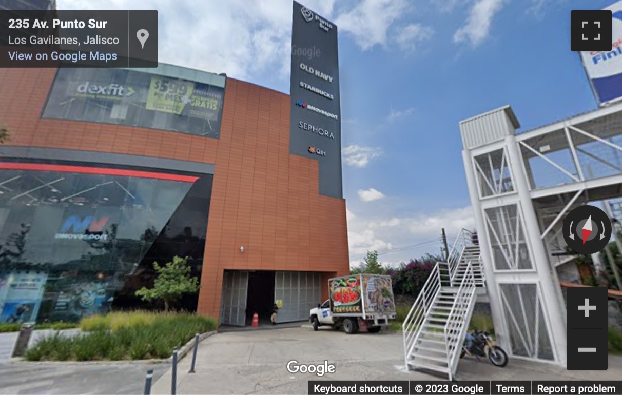 Street View image of Avenida Punto Sur 312, Guadalajara