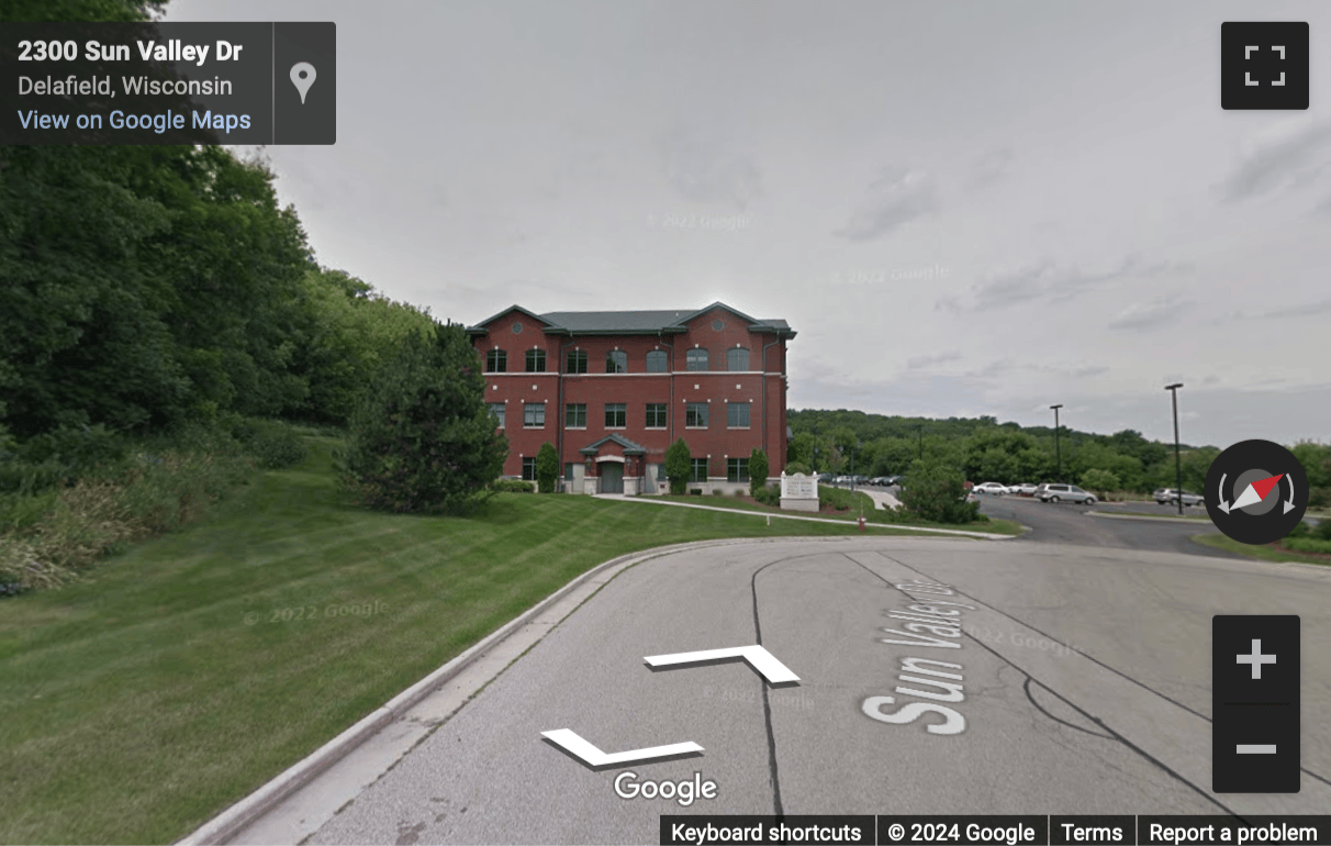Street View image of 2301 Sun Valley Drive, Suite No. 101, Delafield, Wisconsin