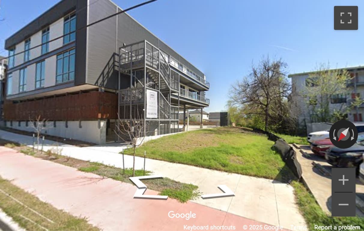 Street View image of 2105 East Martin Luther King Junior Boulevard, Austin, Texas