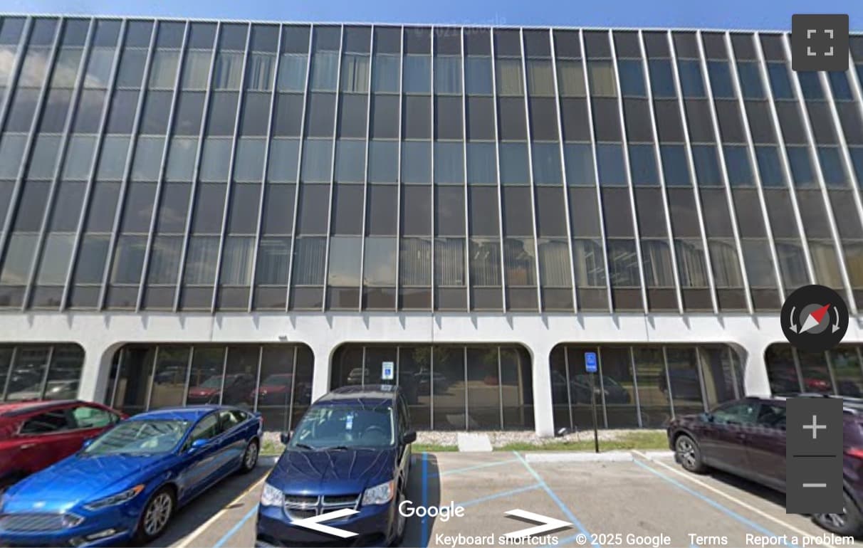 Street View image of 24681, Northwestern Highway, 2000, Southfield
